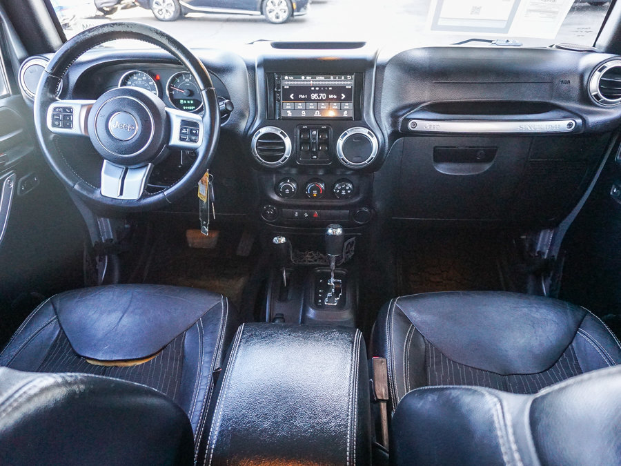 Used 2015 Jeep Wrangler Unlimited Sport AWD/4WD image 15