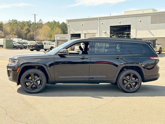 New 2026 Jeep Grand Cherokee L Limited w/ Limited Altitude Package AWD/4WD image 10