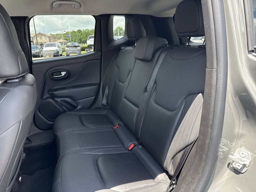 Used 2021 Jeep Renegade Trailhawk AWD/4WD image 19