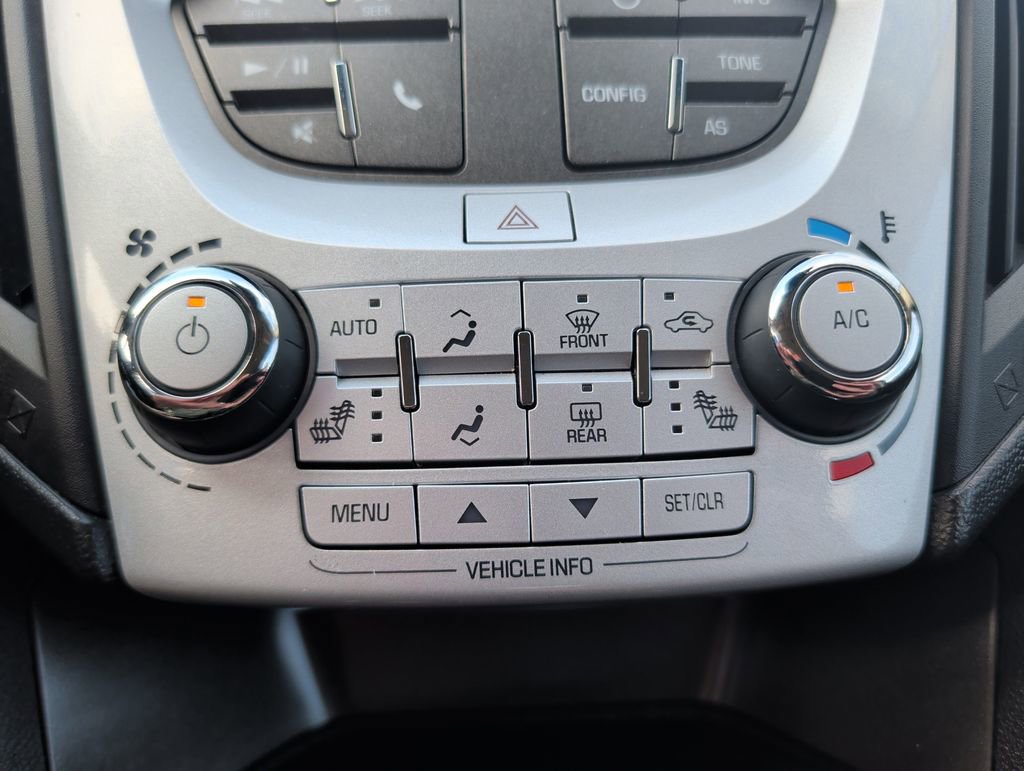 Used 2016 Chevrolet Equinox LTZ w/ Enhanced Convenience Package image 17