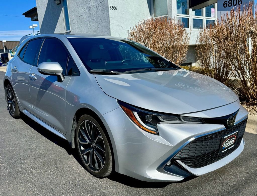 Used 2022 Toyota Corolla XSE FWD image 2