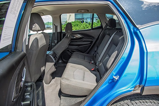 Used 2024 GMC Terrain SLE AWD/4WD image 15