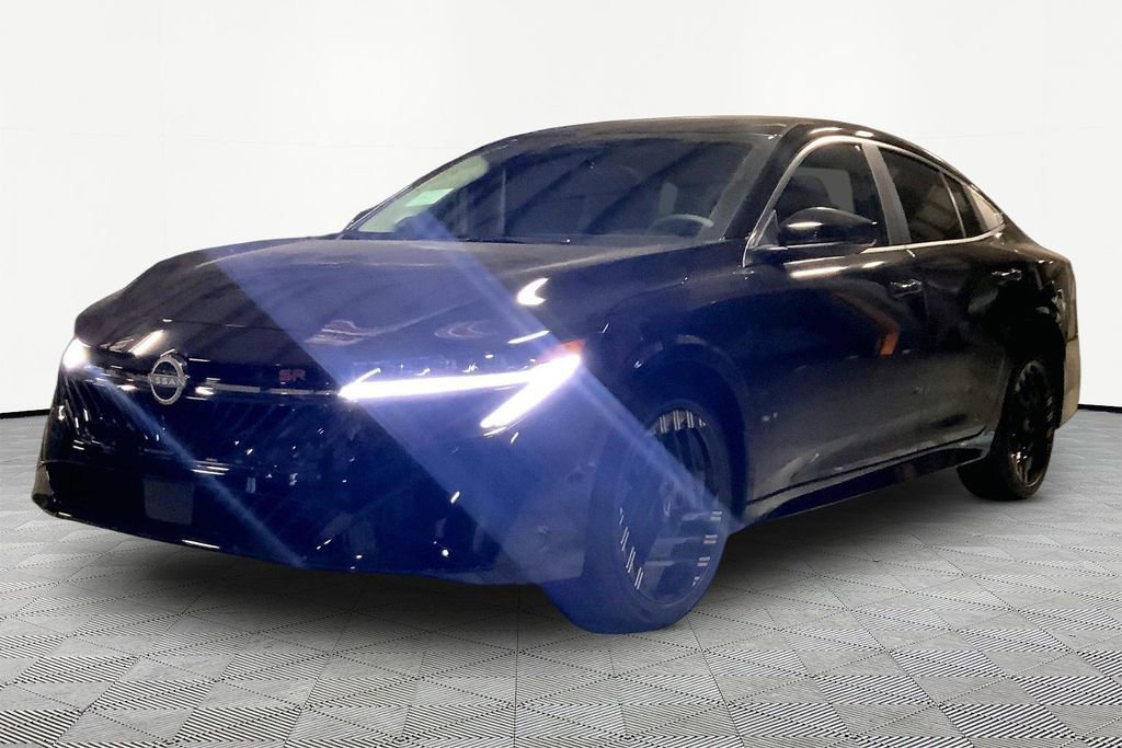 New 2026 Nissan Sentra SR w/ Floor Mat Package image 2