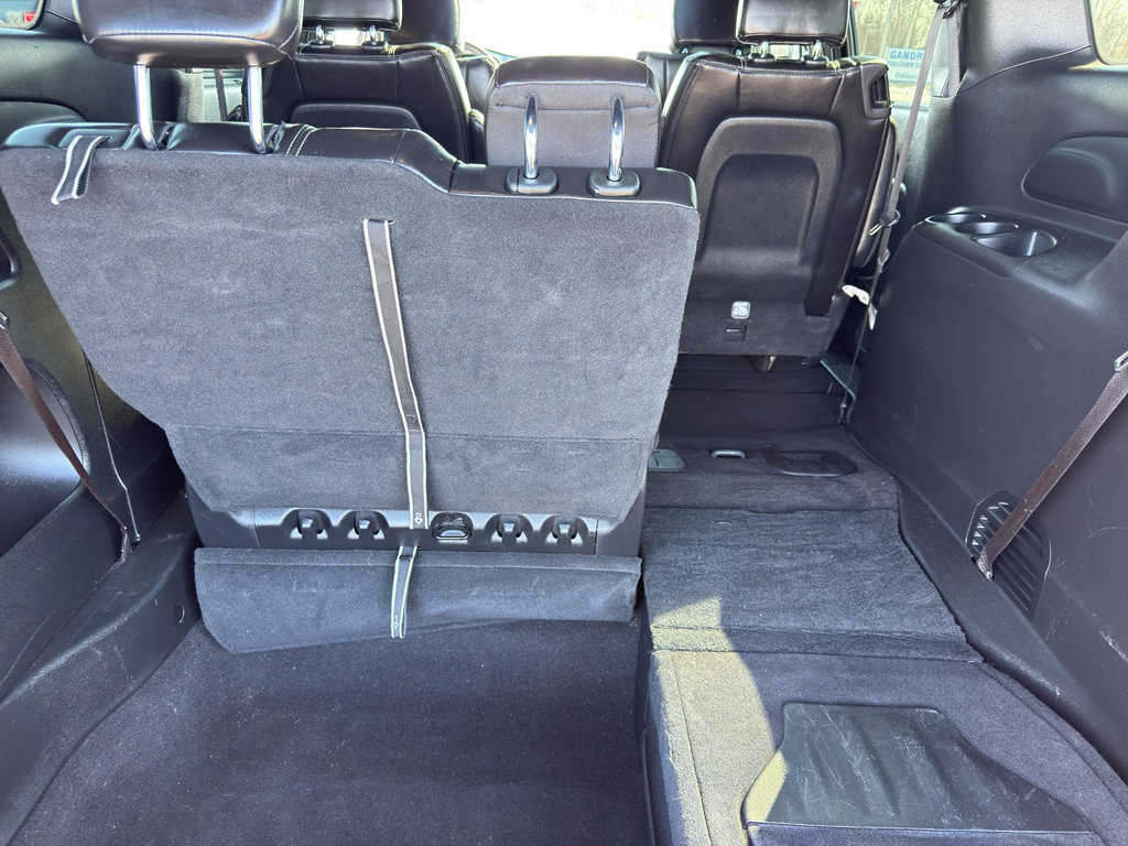 Used 2023 Chrysler Pacifica Touring-L w/ S Appearance Package image 38