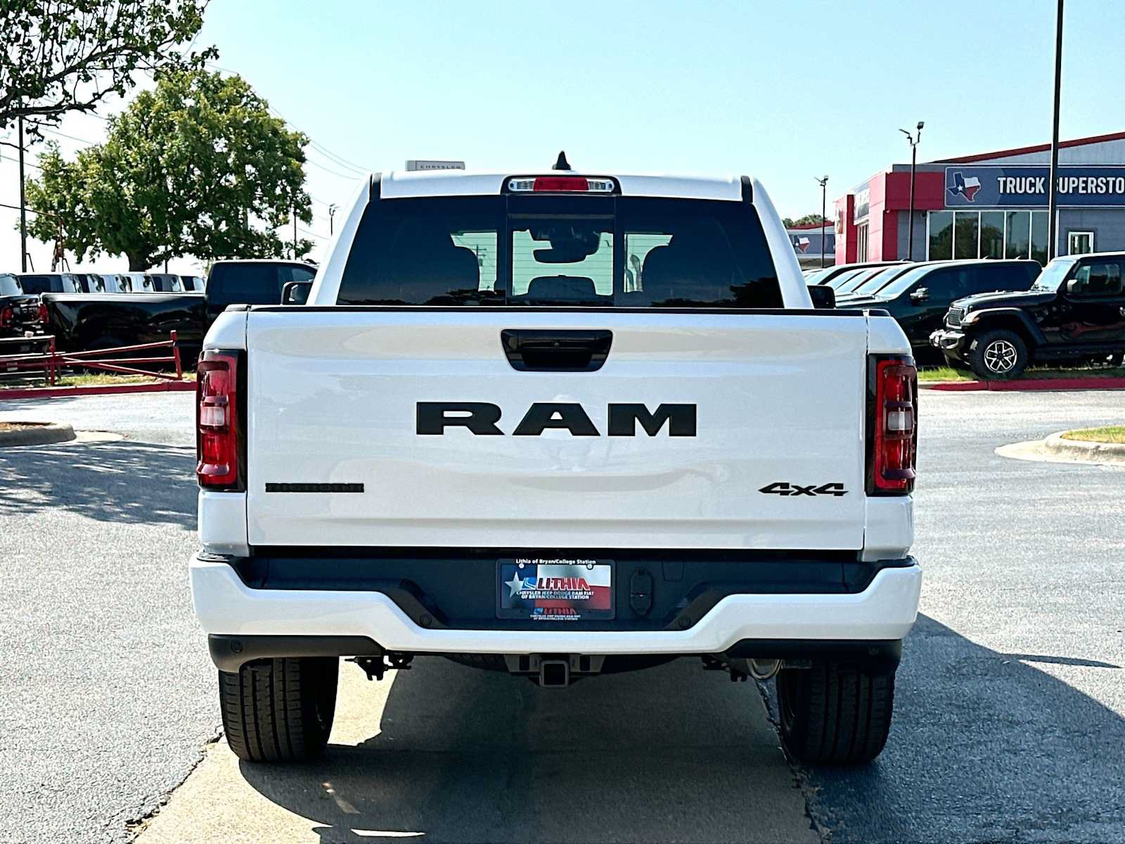 New 2026 RAM 1500 Big Horn AWD/4WD image 14