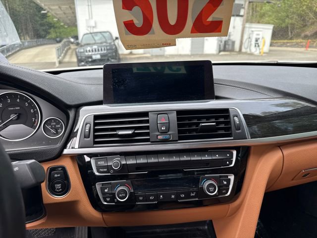 Used 2019 BMW 440i Convertible w/ Convenience Package image 21