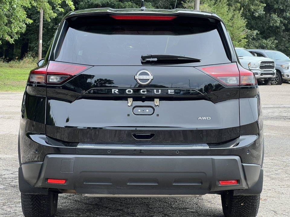 Used 2025 Nissan Rogue SV AWD/4WD image 36
