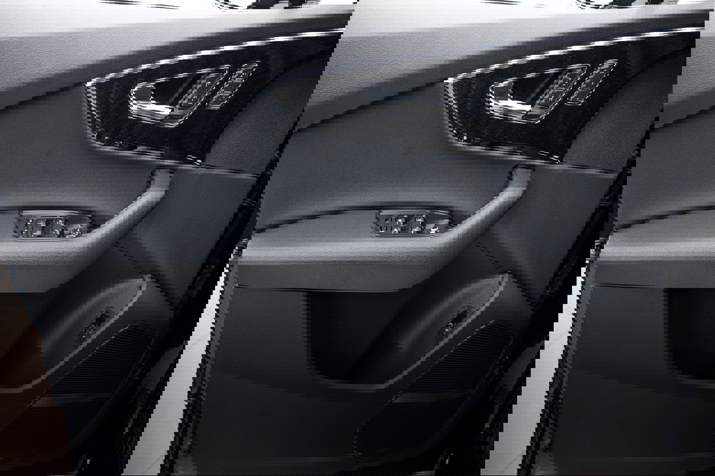 Certified 2025 Audi Q7 2.0T Premium w/ Convenience Plus Package image 10