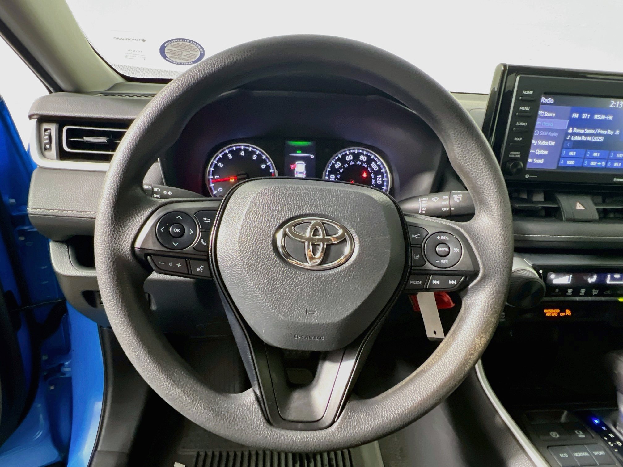 Used 2020 Toyota RAV4 LE FWD image 16