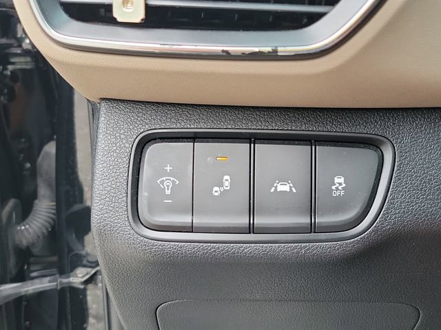 Used 2019 Hyundai Santa Fe SEL FWD image 23