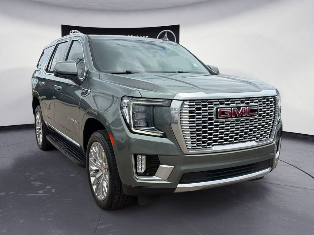 Used 2023 GMC Yukon Denali w/ Advanced Technology Package AWD/4WD image 7