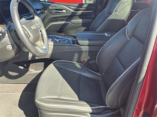 Used 2023 Cadillac Escalade Premium Luxury image 21