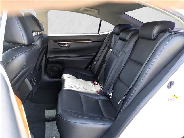 Used 2013 Lexus ES 350 w/ Luxury Pkg FWD image 15