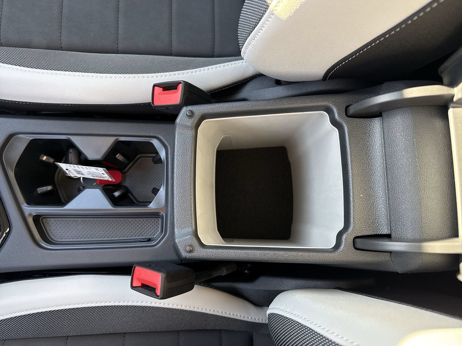 New 2026 Volkswagen Taos SE AWD/4WD image 22