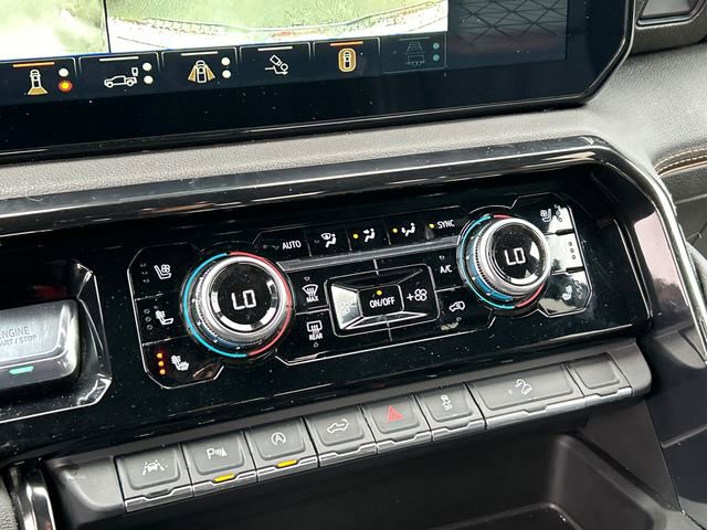 Used 2024 GMC Sierra 1500 AT4 w/ Technology Package image 18