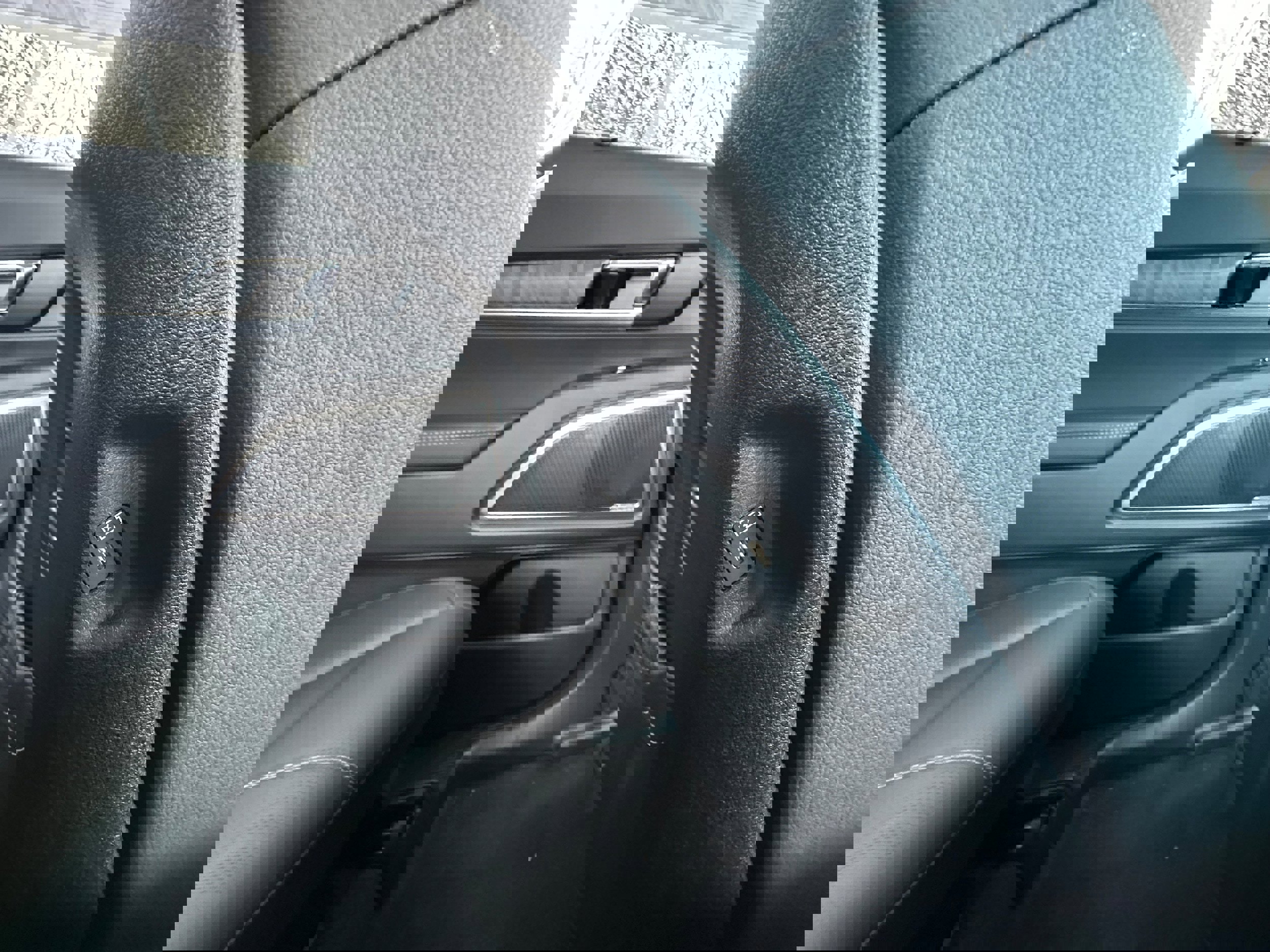 New 2025 Kia Telluride EX image 23