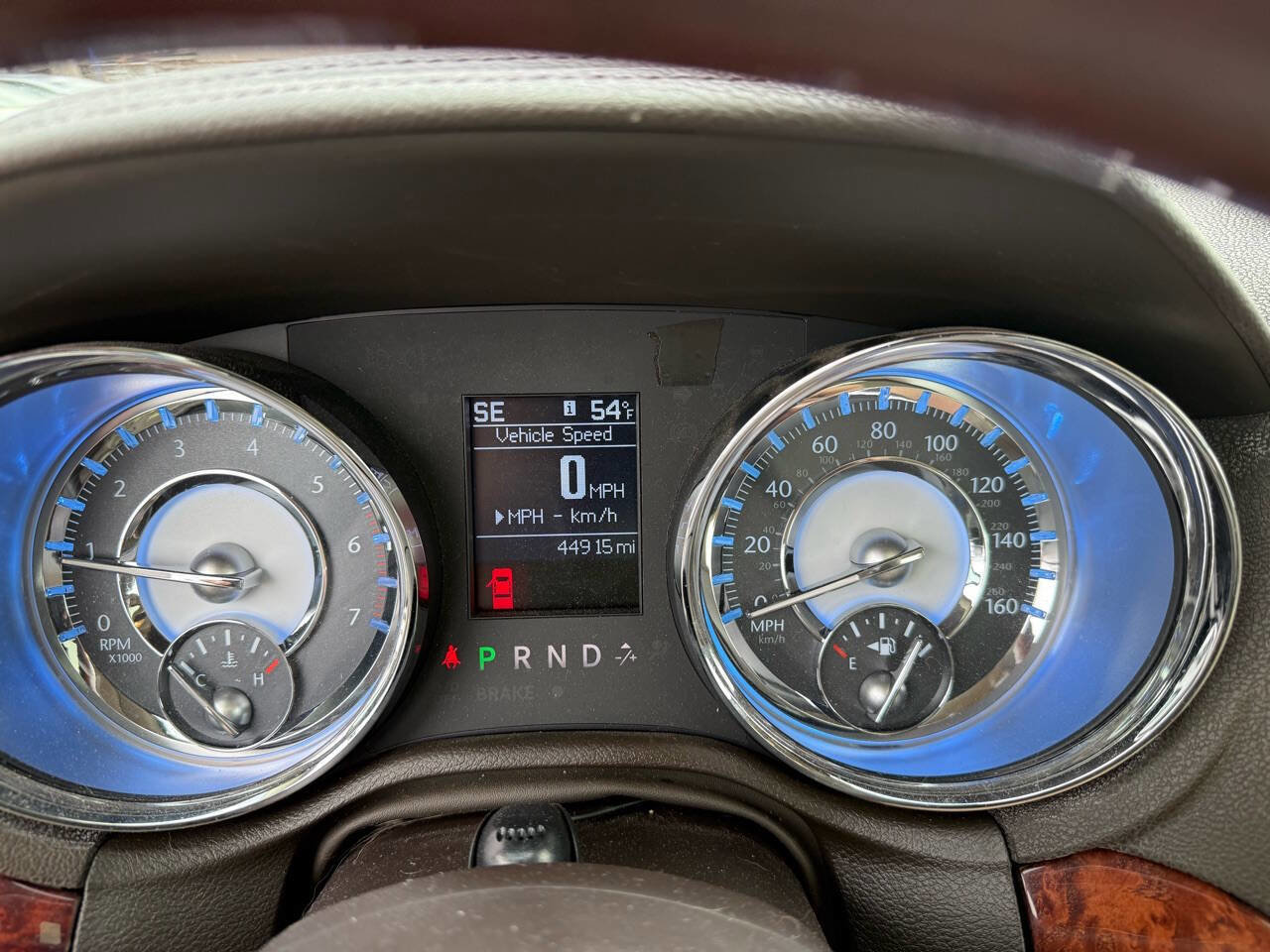 Used 2011 Chrysler 300 C image 30