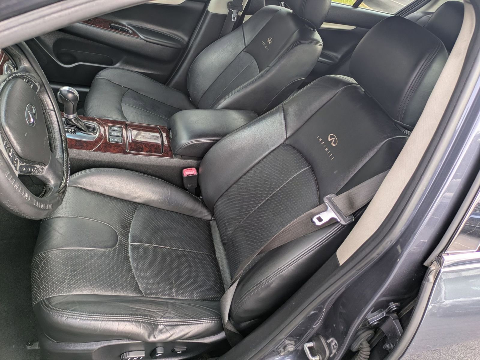 Used 2007 INFINITI G35 x Sedan w/ Premium Pkg image 19