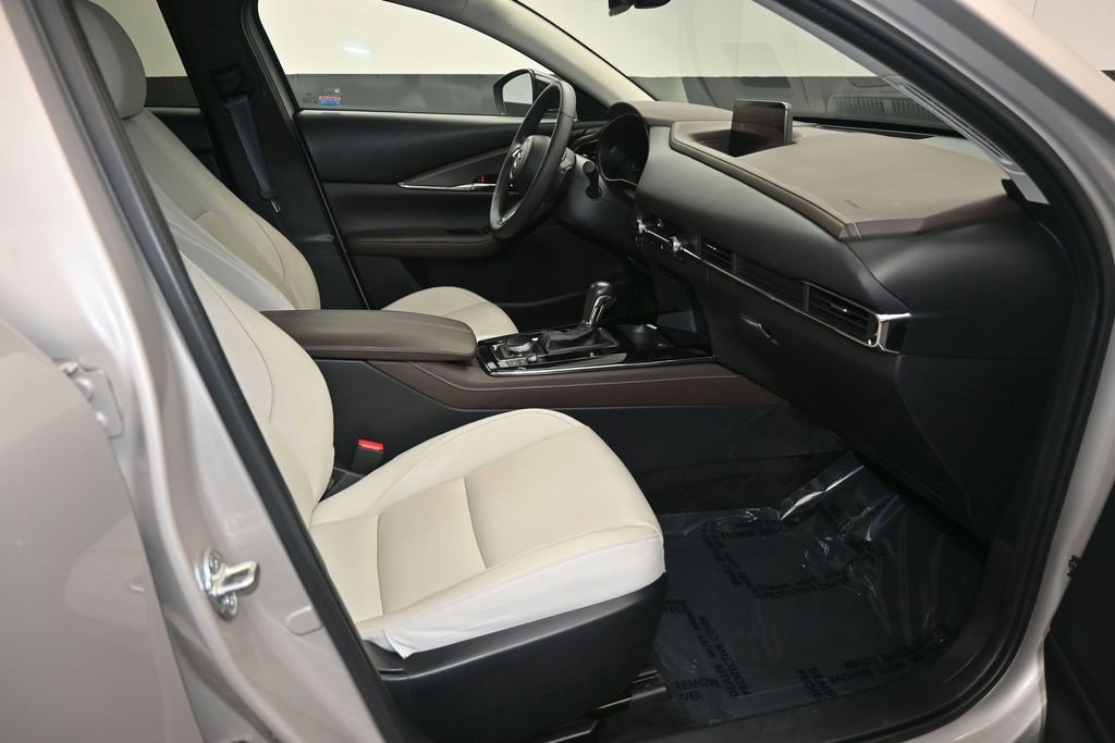Used 2024 MAZDA CX-30 2.5 Turbo w/ Premium Package AWD/4WD image 11
