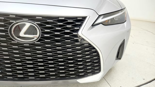 Used 2023 Lexus IS 300 w/ Premium Package RWD image 25
