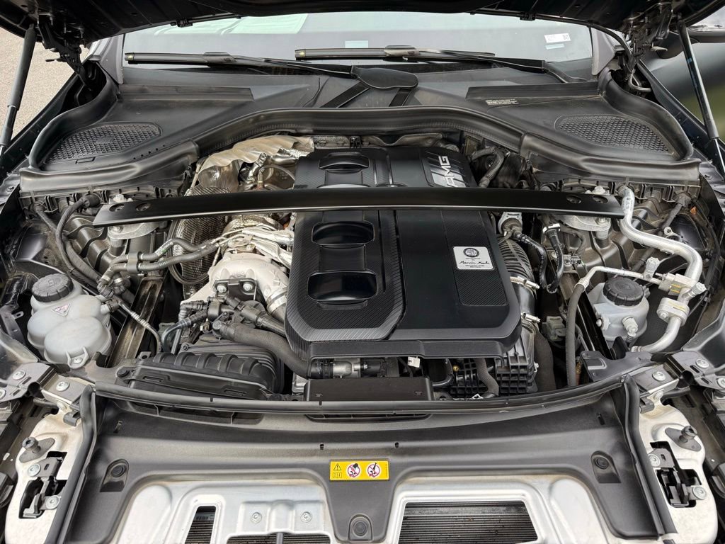 Used 2024 Mercedes-Benz GLC 43 AMG 4MATIC image 16