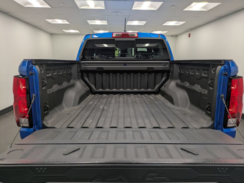Used 2024 Chevrolet Colorado Trail Boss w/ Safety Package AWD/4WD image 25