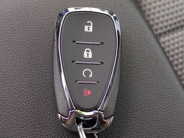 Used 2025 Chevrolet Trax LT w/ Driver Confidence Package image 27