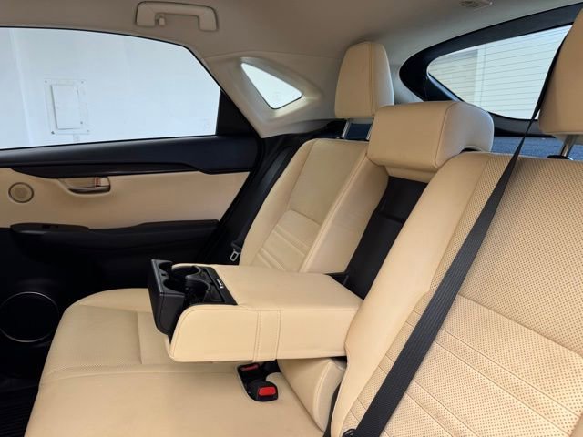 Used 2017 Lexus NX 200t 200t image 13