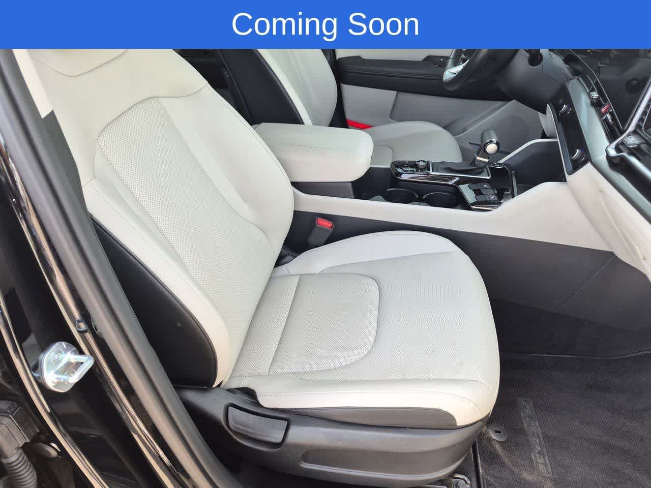 Used 2023 Kia Sportage EX FWD image 21
