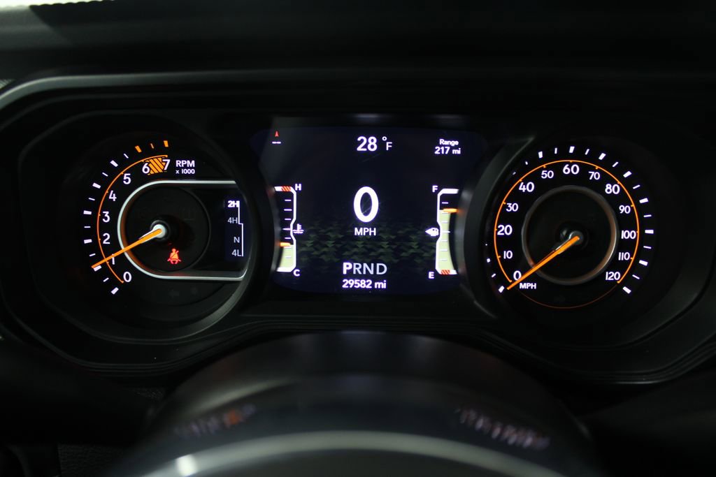 Used 2024 Jeep Wrangler Sahara image 41