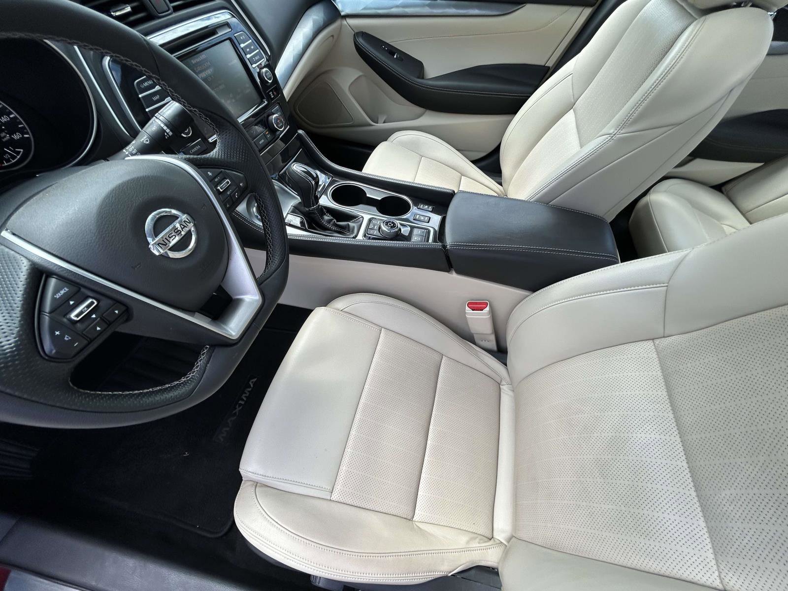 Used 2020 Nissan Maxima 3.5 SL w/ Floor Mat Group image 10