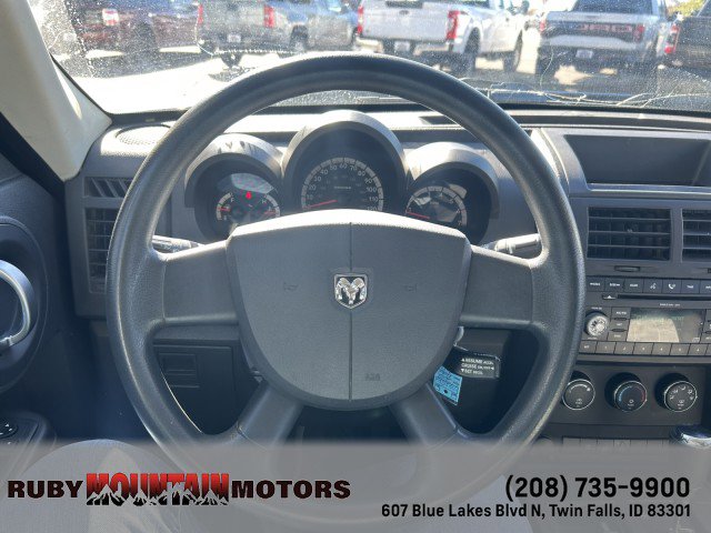 Used 2008 Dodge Nitro SXT image 4