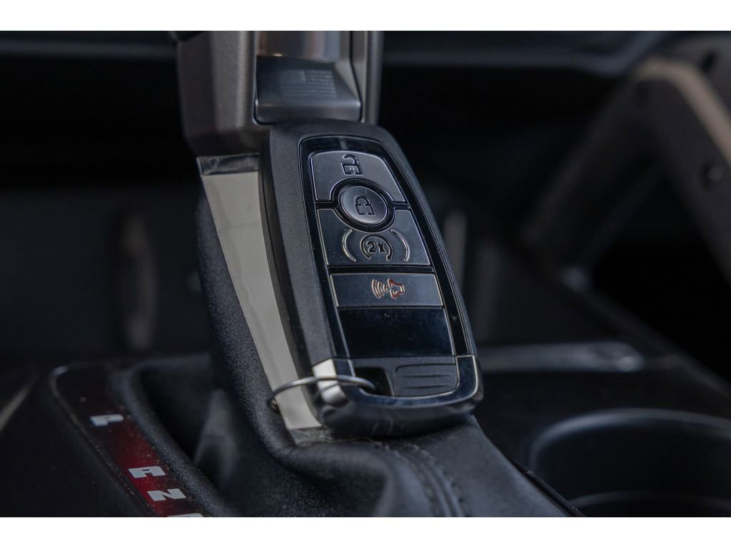 Used 2024 Ford Bronco Outer Banks image 29