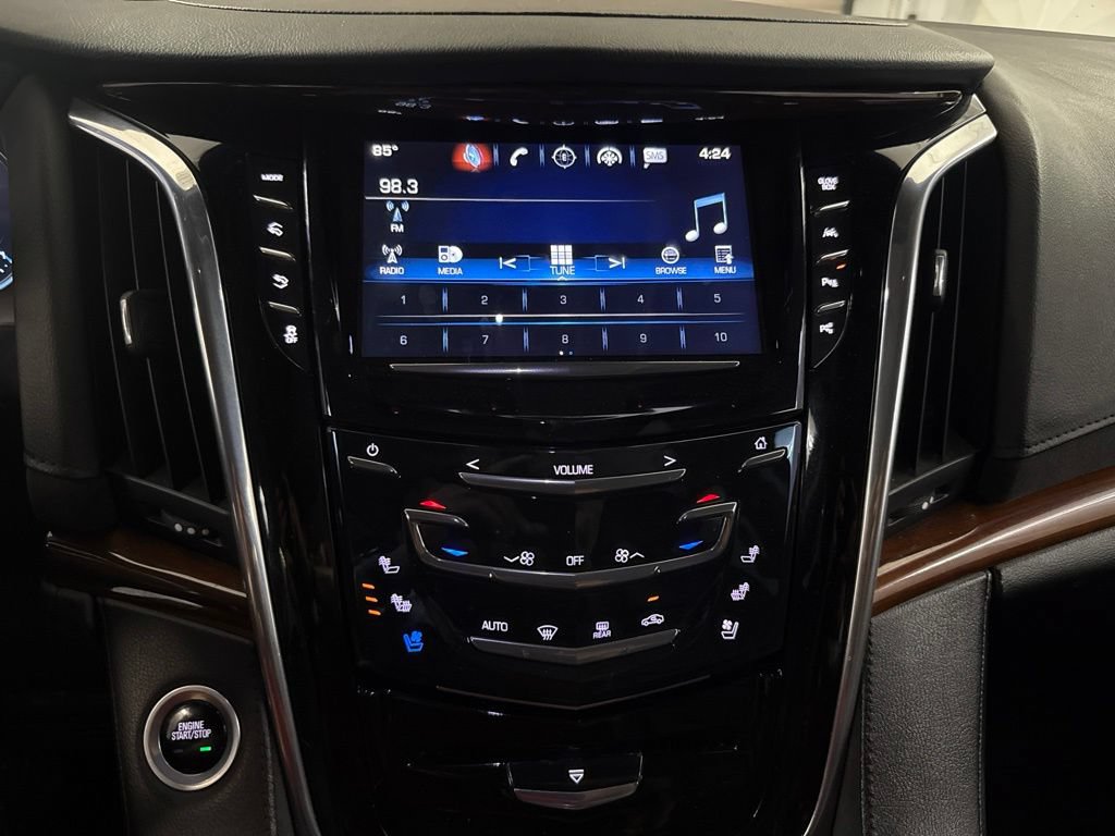 Used 2018 Cadillac Escalade ESV Luxury RWD image 34