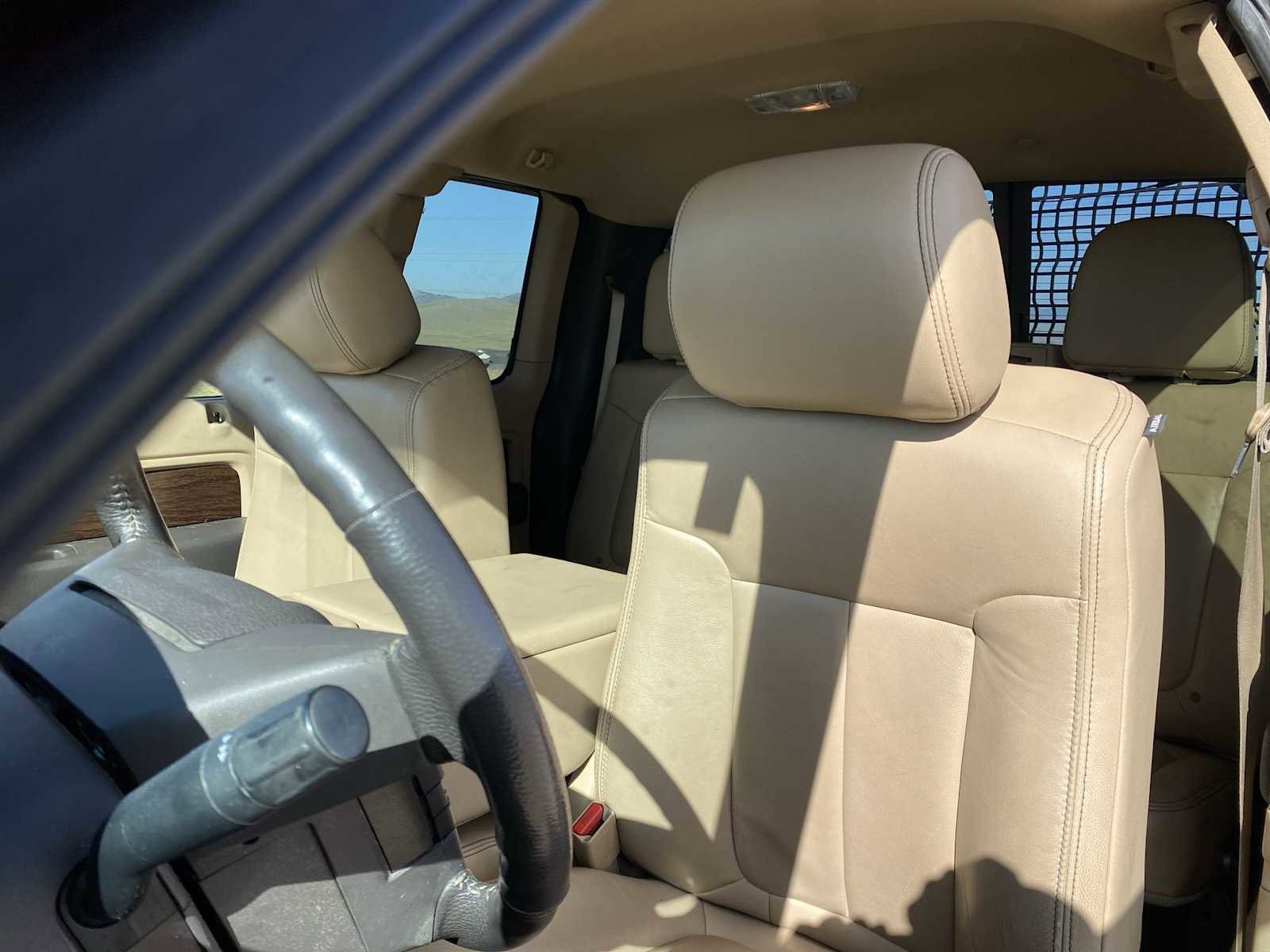 Used 2014 Ford F150 Lariat w/ Lariat Chrome Package AWD/4WD image 19