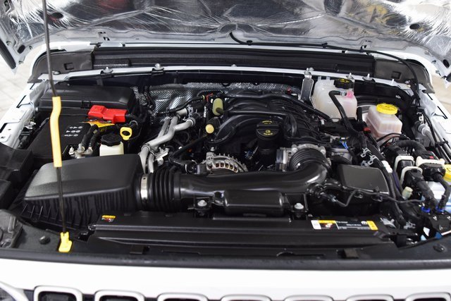 Used 2024 Jeep Wrangler Sahara w/ Safety Group image 29