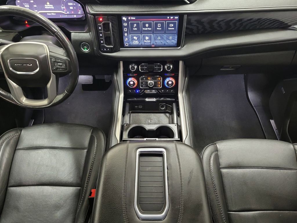 Used 2022 GMC Yukon XL Denali image 14