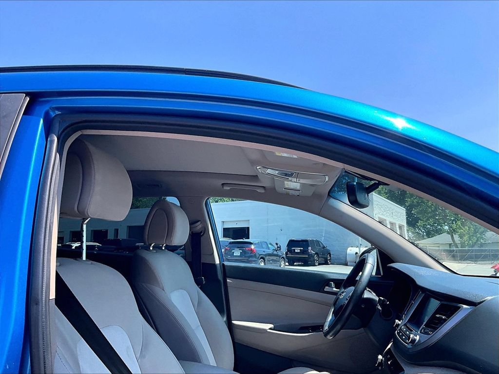 Used 2018 Hyundai Tucson Value FWD image 23