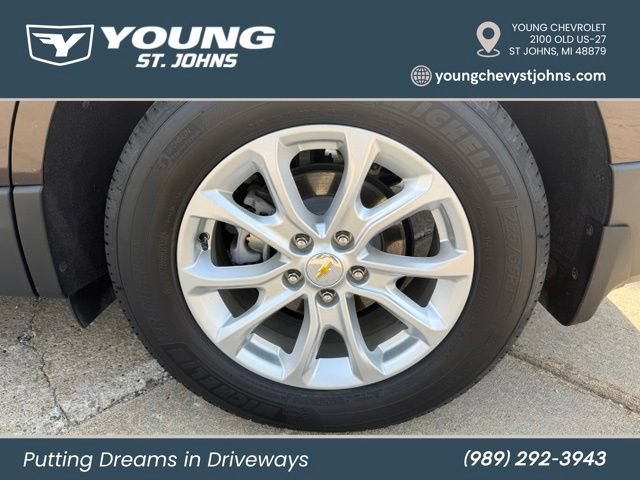 Used 2020 Chevrolet Equinox LT w/ Driver Convenience Package FWD image 10