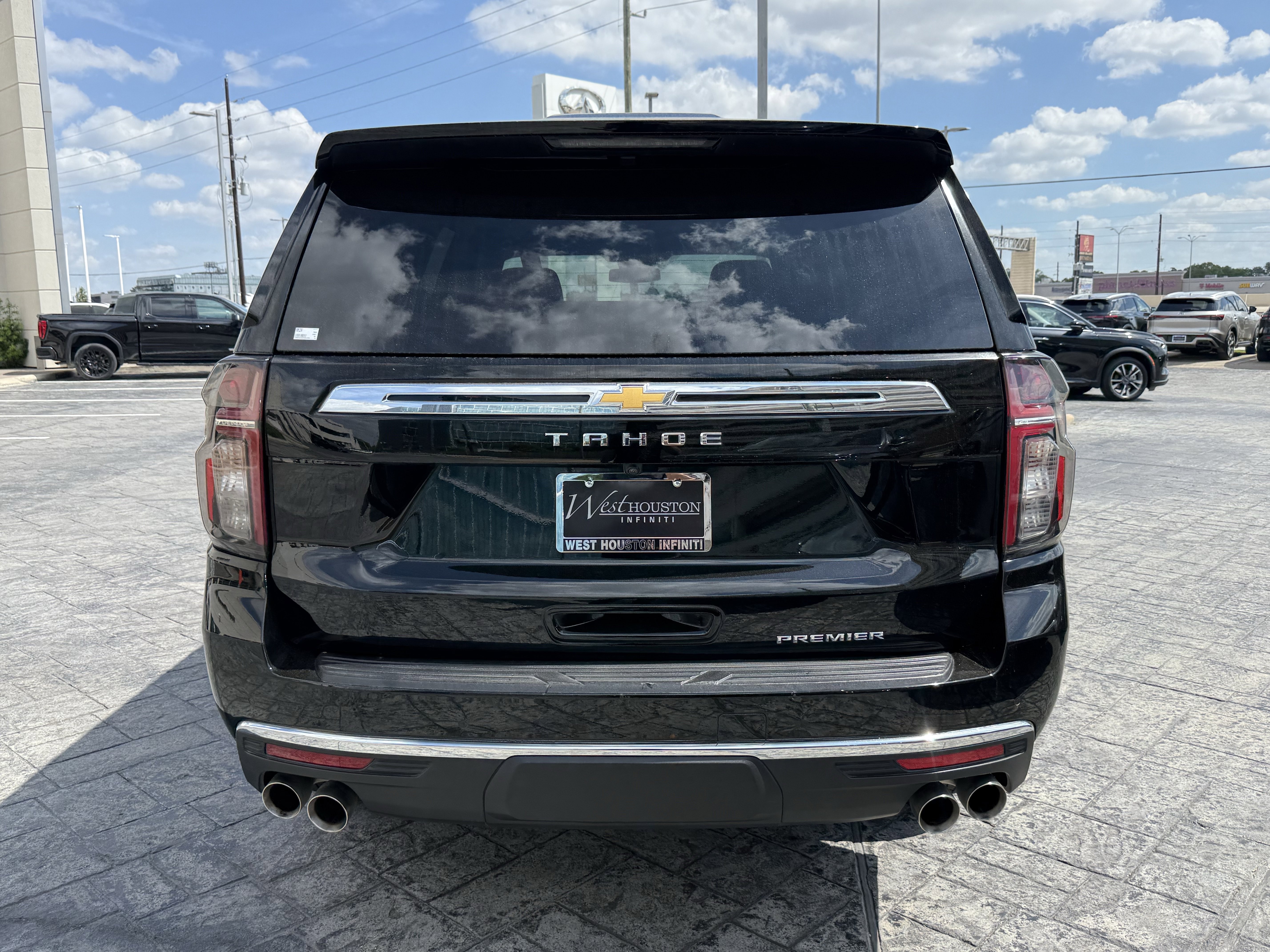 Used 2023 Chevrolet Tahoe Premier w/ Max Trailering Package AWD/4WD image 6
