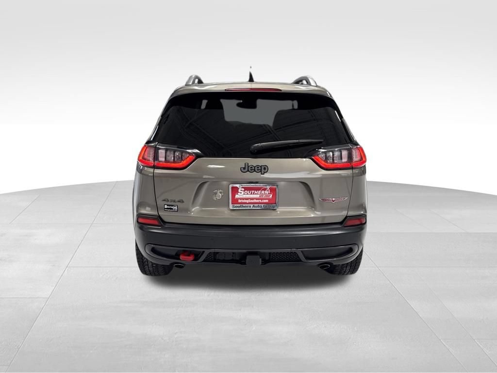 Used 2021 Jeep Cherokee Trailhawk w/ Sun, Sound & Nav Group AWD/4WD image 7