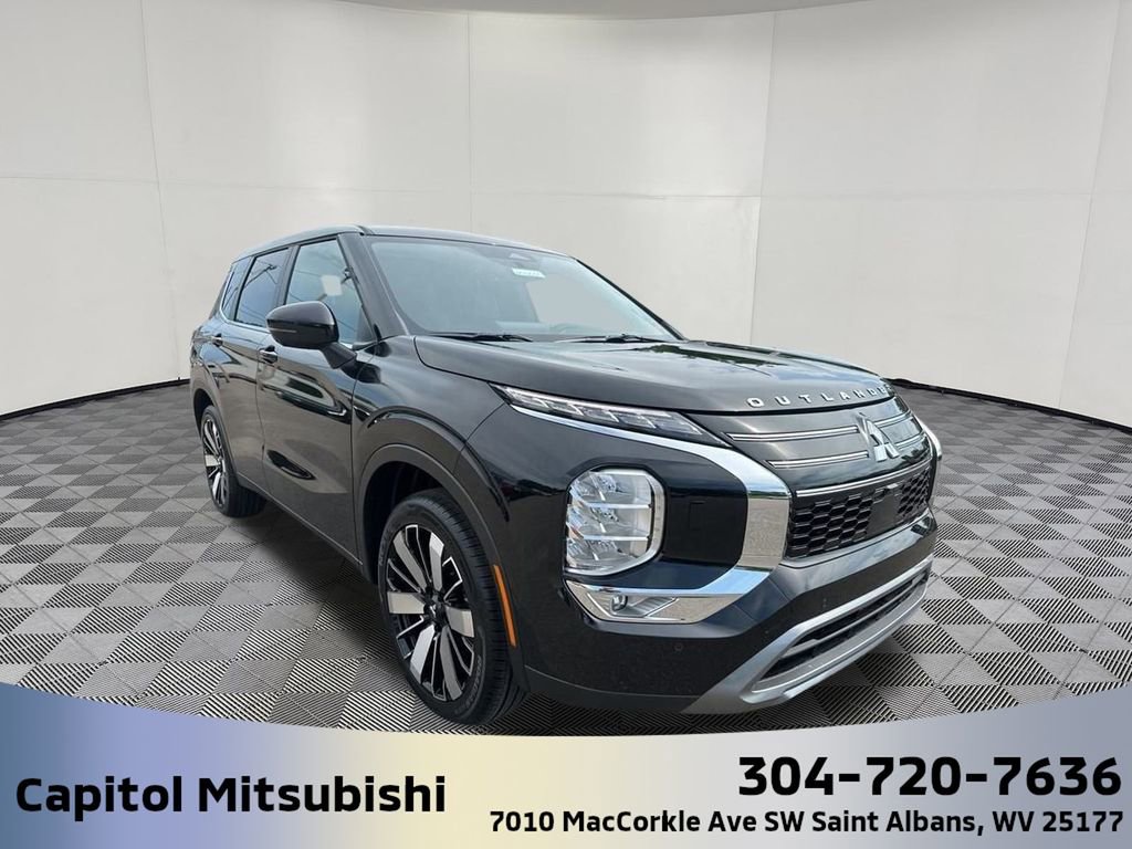 New 2025 Mitsubishi Outlander SE