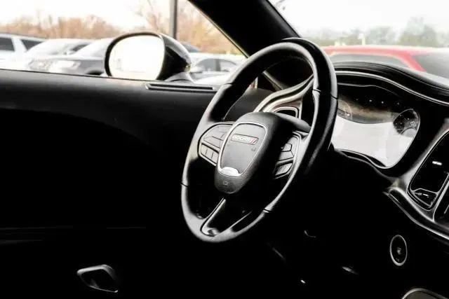 Used 2023 Dodge Challenger SXT w/ Blacktop Package image 15