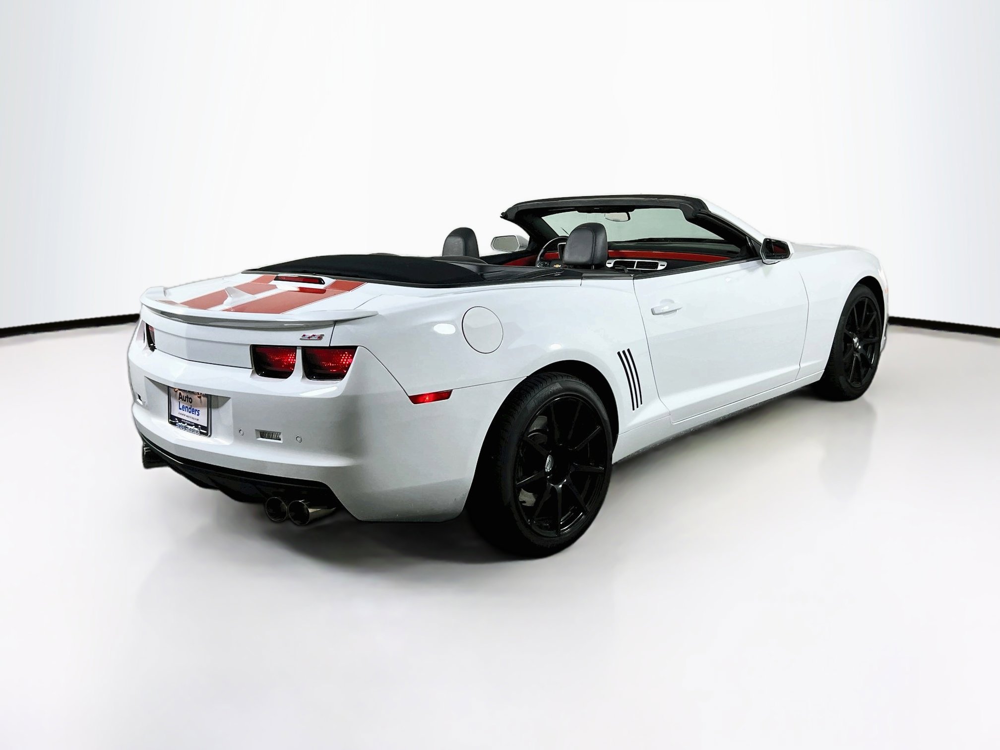 Used 2013 Chevrolet Camaro SS w/ RS Package RWD image 5