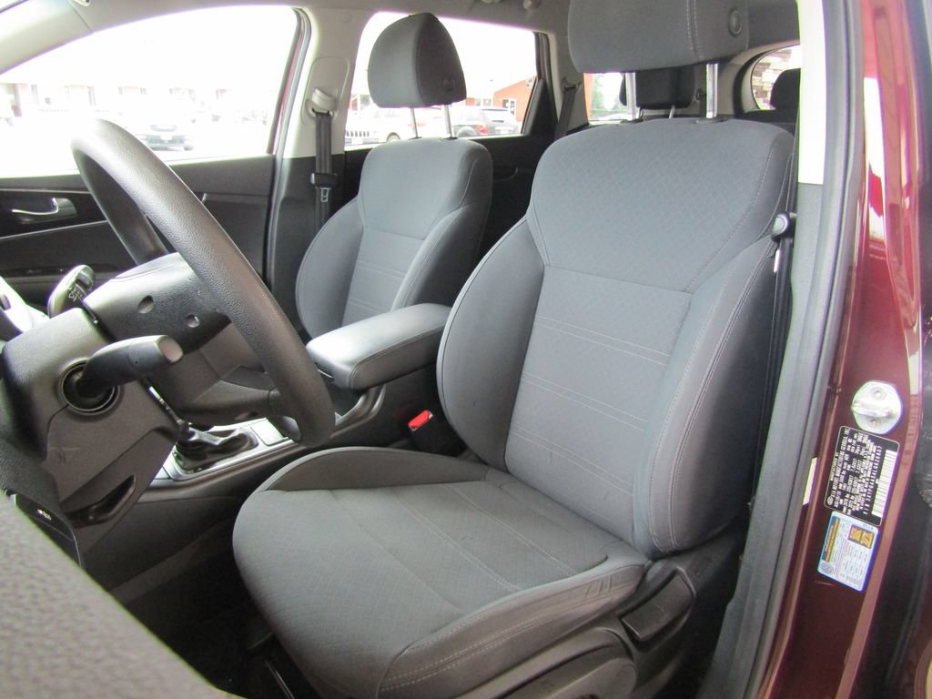 Used 2020 Kia Sorento FWD V6 image 13