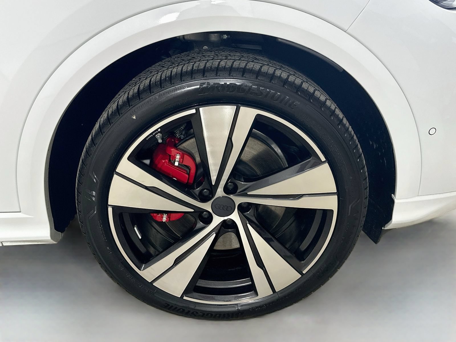 New 2026 Audi SQ5 Premium Plus AWD/4WD image 10