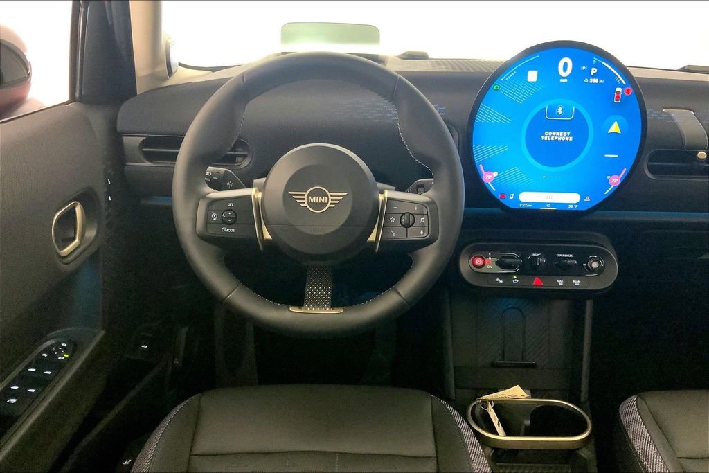 Certified 2025 MINI Cooper S image 4