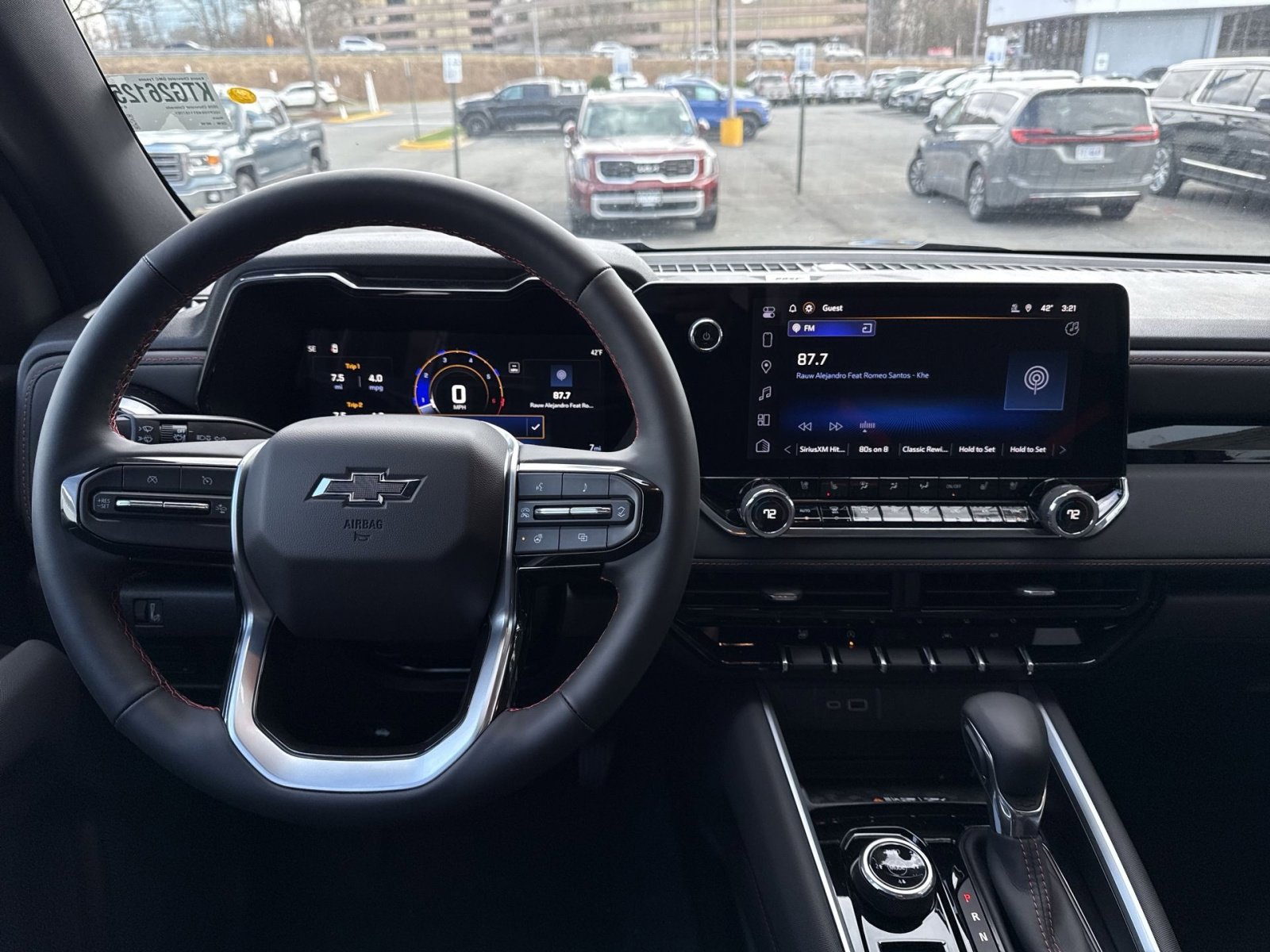 New 2026 Chevrolet Colorado Z71 w/ Midnight Edition AWD/4WD image 16
