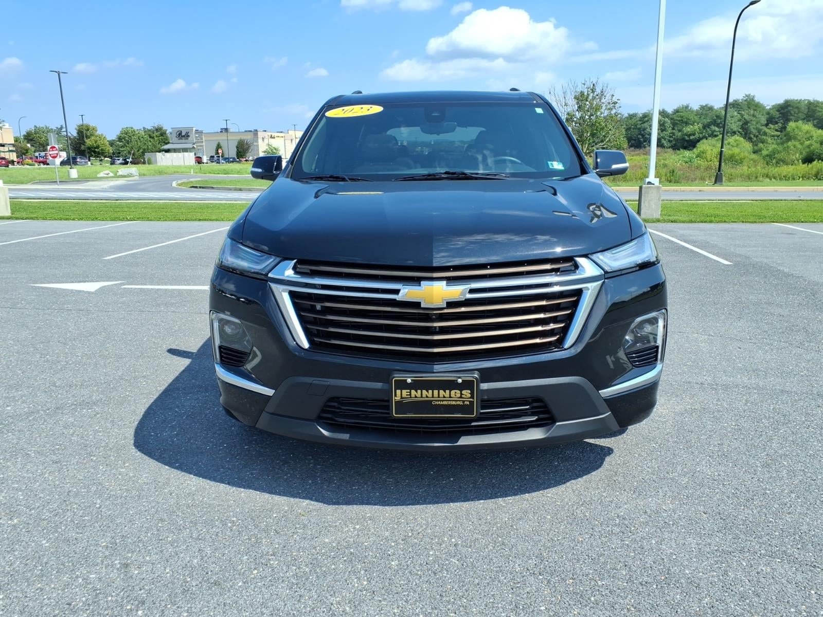 Certified 2023 Chevrolet Traverse High Country AWD/4WD image 2