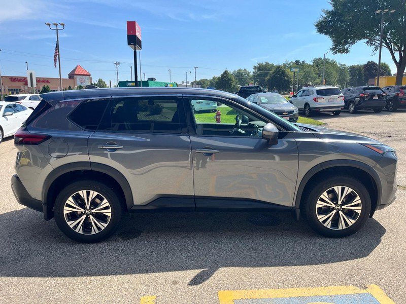 Used 2021 Nissan Rogue SV AWD/4WD image 4